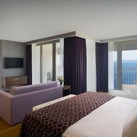 The Lifeco Well-being Detox Center And Vegan 3*