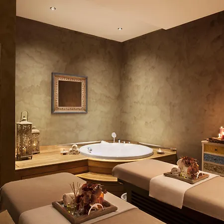 The Lifeco Well-being Detox Center And Vegan