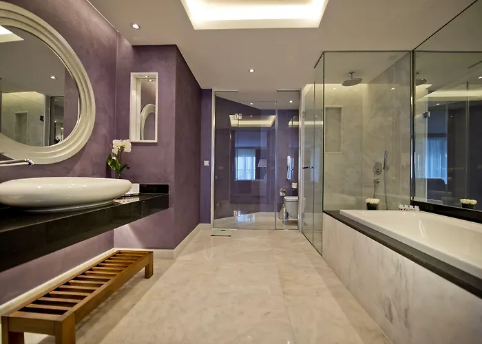 The Lifeco Well-being Detox Center And Vegan