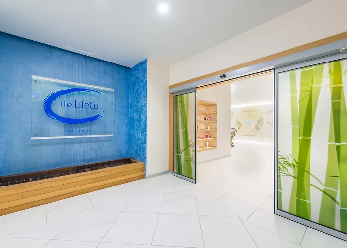 The Lifeco Well-being Detox Center And Vegan
