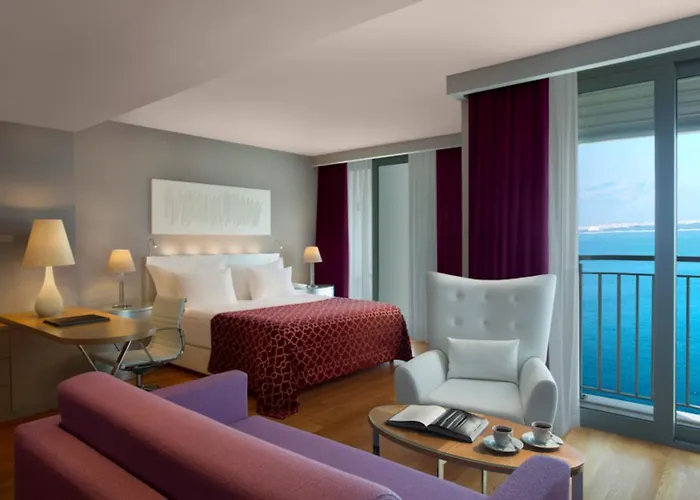 The Lifeco Well-being Detox Center And Vegan 3*